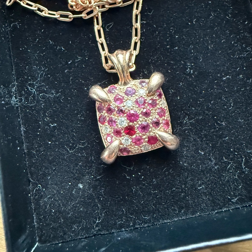 One of a kind! 14K Rose Gold Ruby & Diamond Pendant on 20” elongated cable chain - Picture 8 of 11